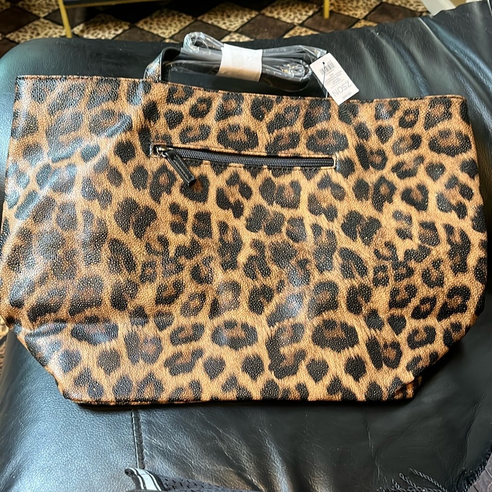 Chico’s polyurethane, leopard bag
